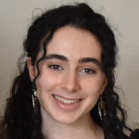 Mia Schiff