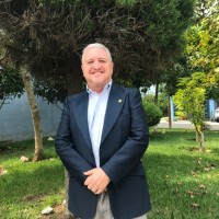 César Leon
