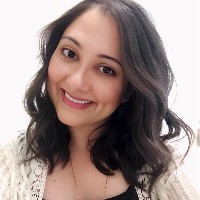 Julie Kim, Ms