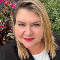 Cindy Walters, Cam