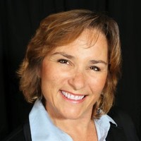 Elise Austin