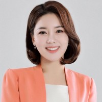内本美香