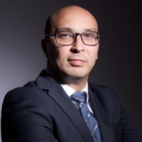 Kamel Ouarem