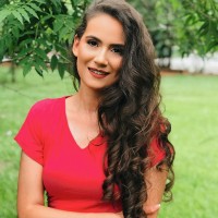 Larissa Cristiny