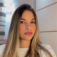 Laryssa Caroline