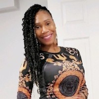 Tracey L Hollins