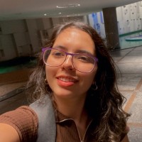 Raphaela Castro Oliveira