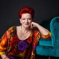 Simone de Haas