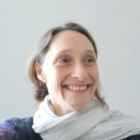 Julie V.