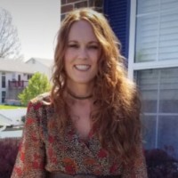 Leslee O'Loughlin