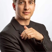 Luis Romer