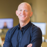 Dr. Steven Moravec