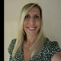Suzanne Smith
