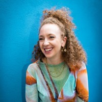 Robyn Landau
