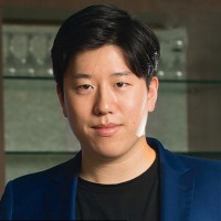 BUMSUK KANG