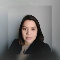 María Henríquez Hernández