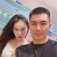 Naizhen Zhang