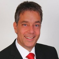 Reinhard Tillmann 丁睿漢