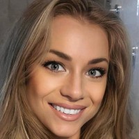 Roxane Delone