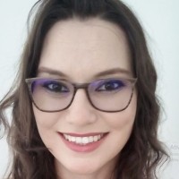 Carina Aline Prado