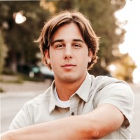 Carson Vujnov