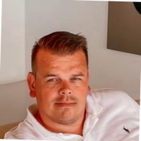 Niek Dams