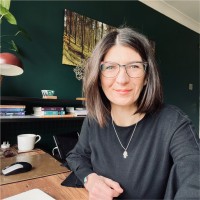 Claire Curran