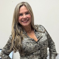 Katherine  Ginette Naveda Canelon