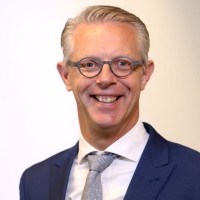 Drs. Carlo Post Mcm