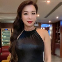 Ella Li