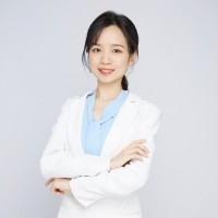 Qiqi Y.