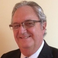 Kenneth Vaux