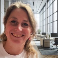 Laura Van Den Brink