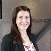 Josie O’Connor, Pla, Asla