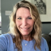 Lisa Jewett, Lmhc