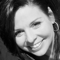 Christine Bogan
