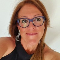 Laura Vicente