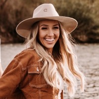 Stephanie Klebart