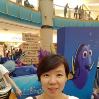 Eve Seow