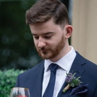 Max Thom