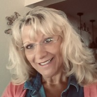 Lora Soderholm