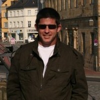 Darren Holdom