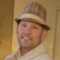 Lloyd Newell