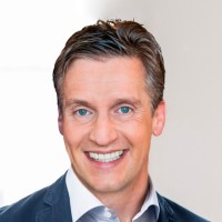 Dr. Marcus Mayer