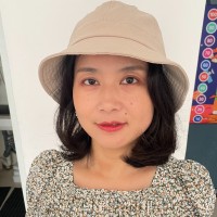 Maggie Qu -Touchdisplays