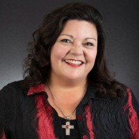Laura Gallegos