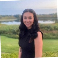Holly Traykovich
