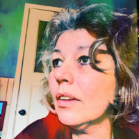 Jacqueline Van Peufflik