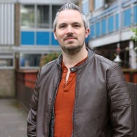 Oliver Lea