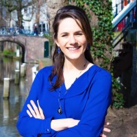 Sanne Van Viegen Looyé
